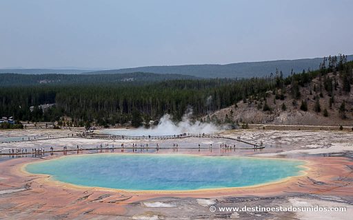 Grand Prismatic Spring desde el mirador