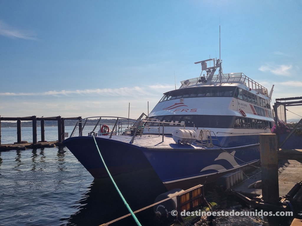 Barco para avistar ballenas en Seattle