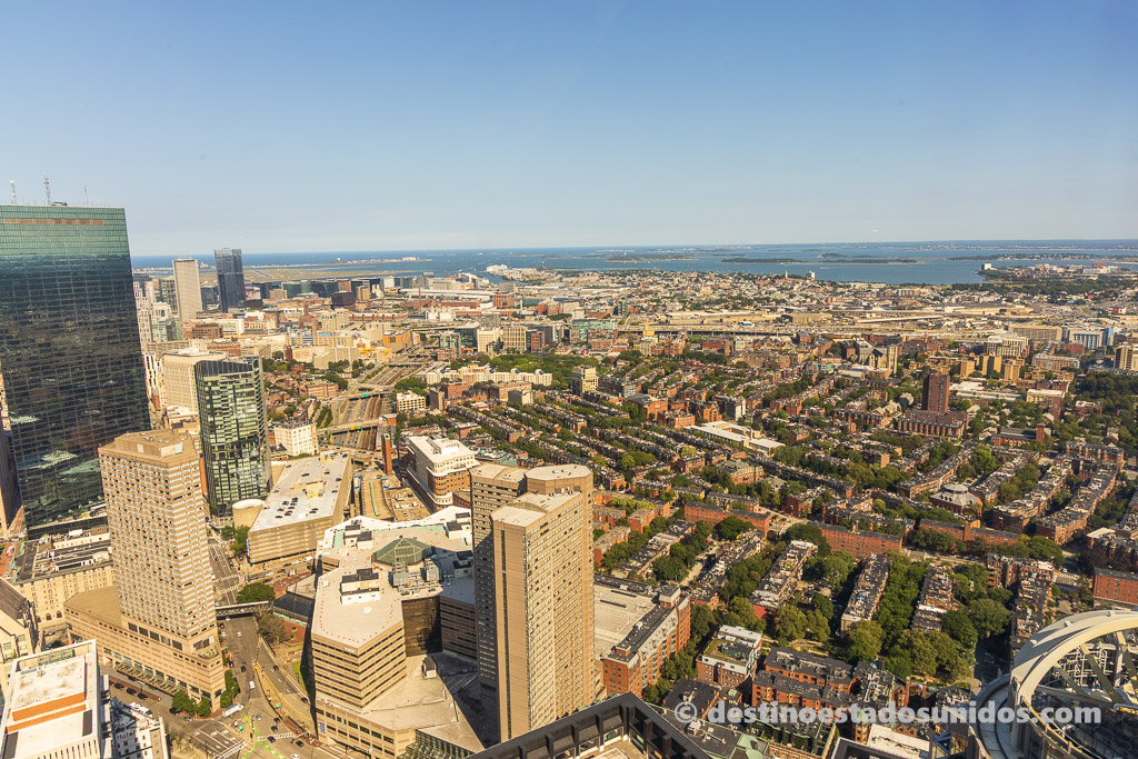Vista del este de Boston desde el mirador